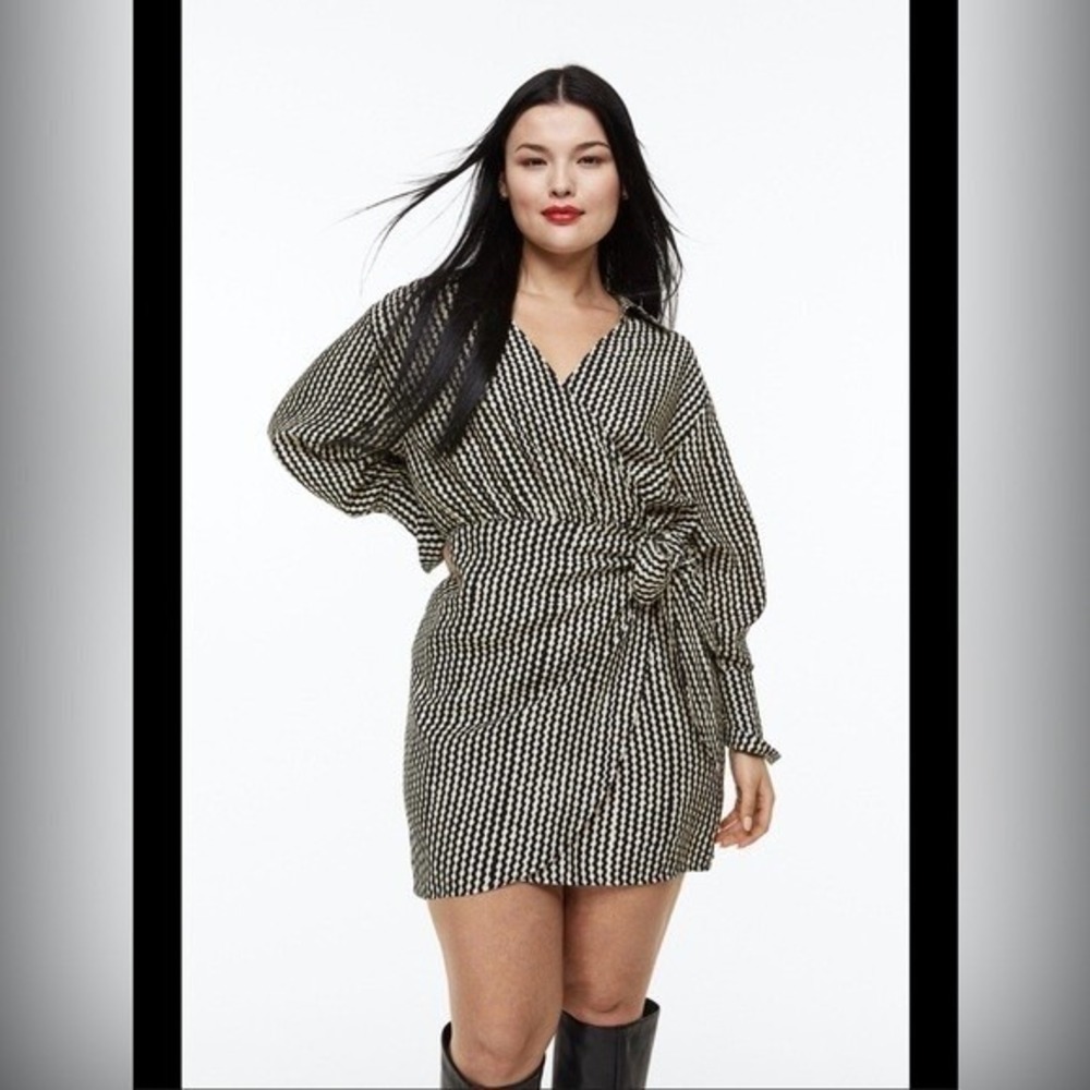 H&M‎ Houndstooth Wrap Dress Womens Medium Black White Long Sleeve V Neck